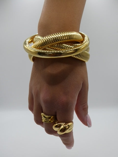 Plain Gold Bangle